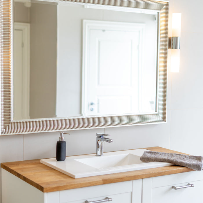 Altura ideal para lavabo, espejo y grifo en el baño: guía de medidas recomendadas