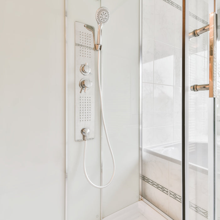 Qué plato de ducha elegir según el espacio disponible: medidas y recomendaciones