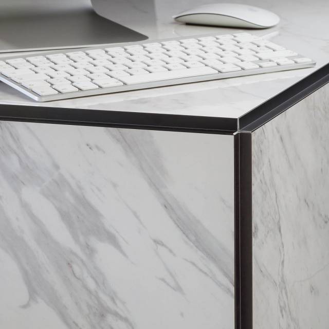 EMAC NOVOPILASTRA Black Matte Aluminum Profile