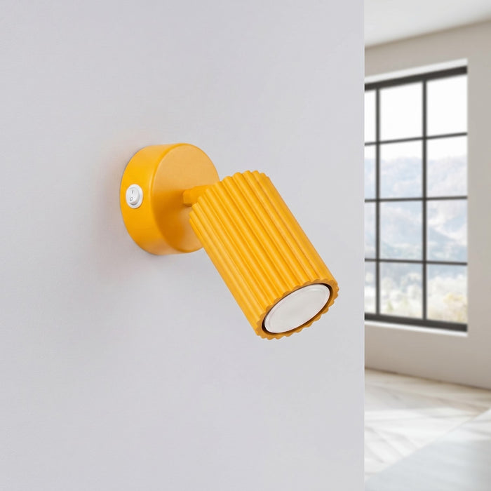 SOLLUX SL.2356 Aplique de pared KARBON amarillo con interruptor