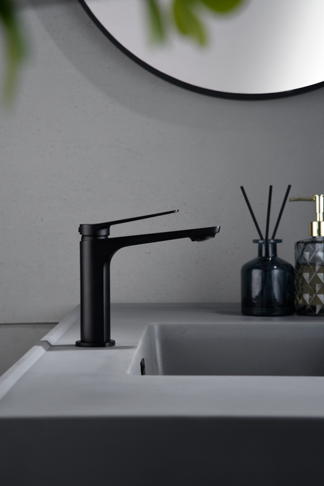 IMEX BDN047-1NG NÁPOLES Single-lever Sink Matte Black