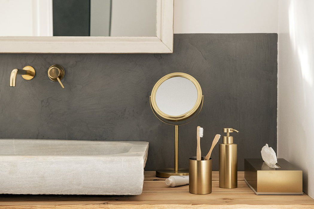 ANDREA HOUSE BA69289 Espejo Pie Metal Dorado 5x Aumentos 3 a 5 Días Andrea House 