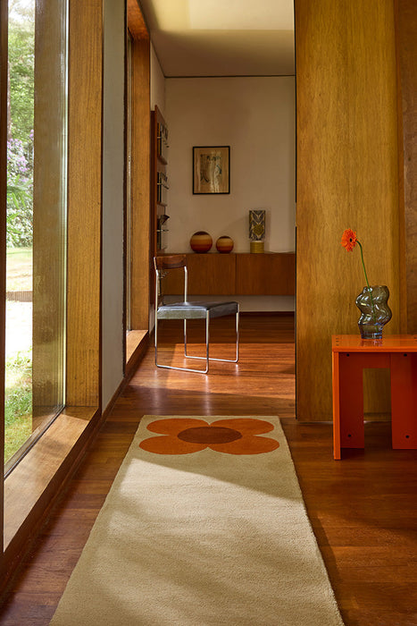 Orla Kiely Flower Placement Pumpkin - Ecru 158203 Rug