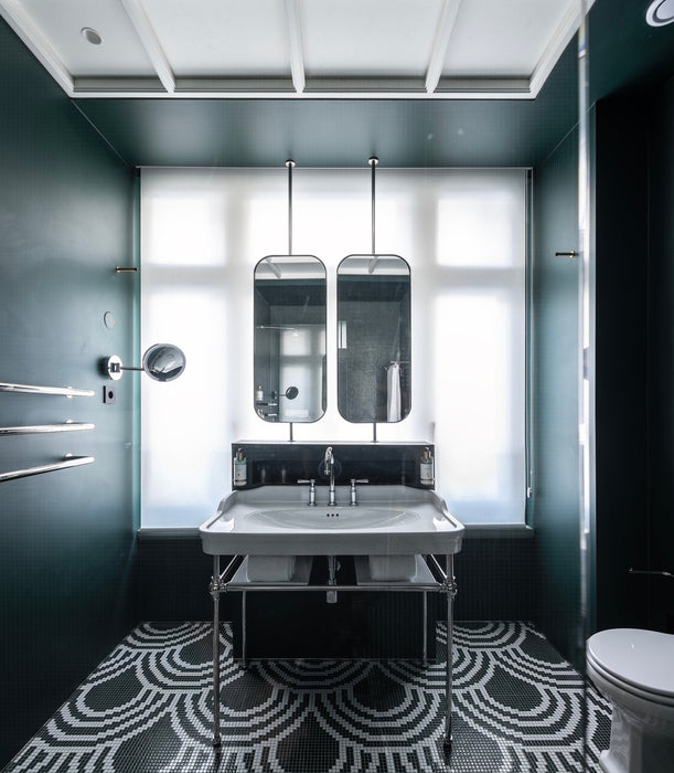 VALADARES APOLO White Sink with Metal Support