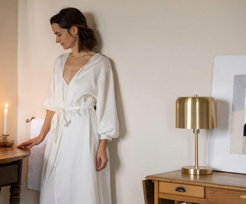 ANDREA HOUSE IL72037 Lámpara Mesa Metal Dorado Ø20x40 CM