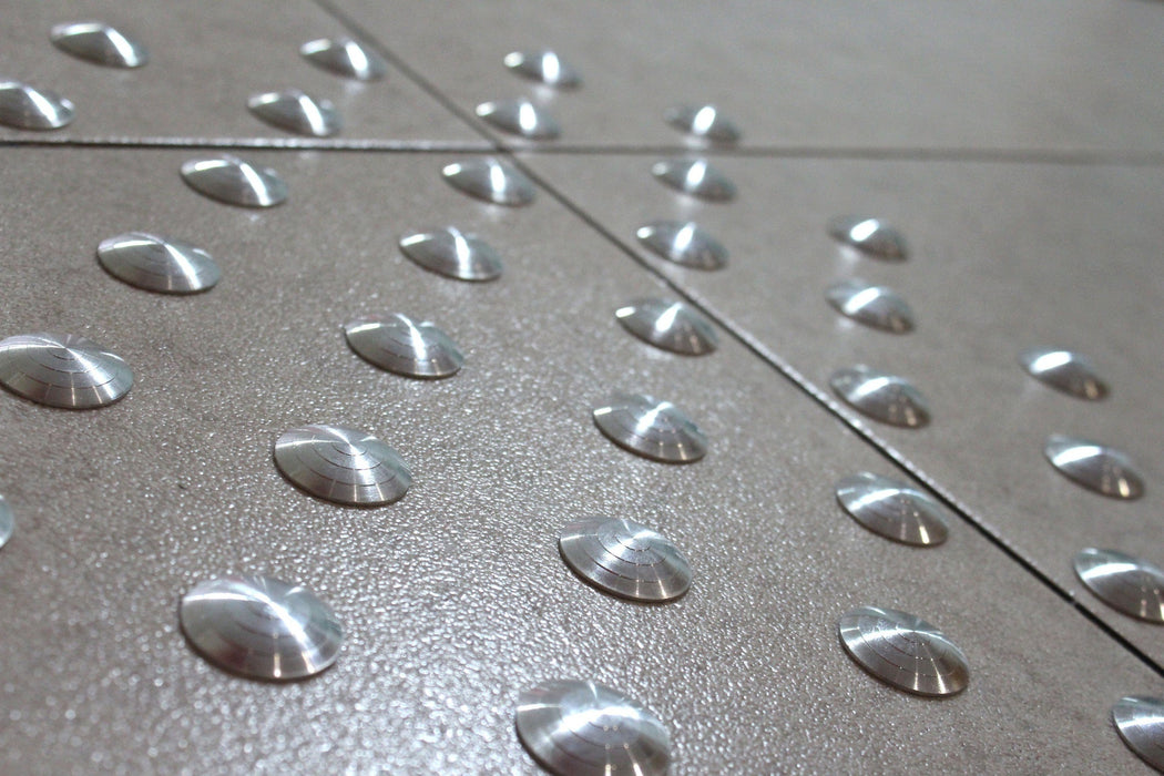 EMAC NOVOTOP ACCESS Botones Podotactiles Aluminio Brillo