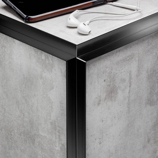 EMAC NOVOPILASTRA Perfil Aluminio Negro Brillo