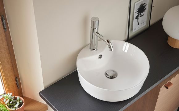 BATHCO 0040N VIENA White Countertop Sink